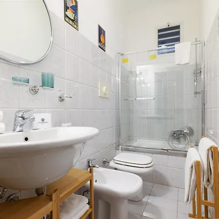 Contempora - Marcantonio Dal Re 40 * Milano