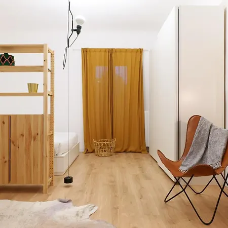 Contempora - Marcantonio Dal Re 40 Milano